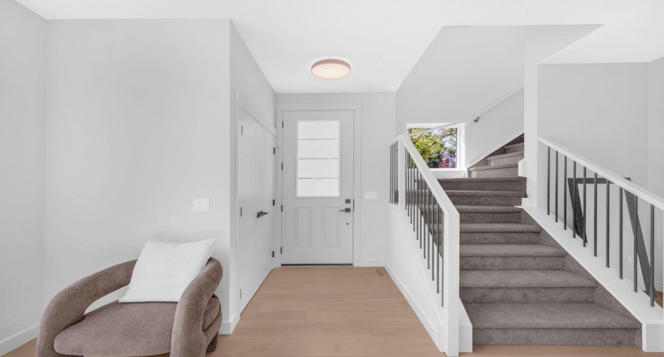 1848 24 Avenue, Calgary, Alberta T2M3T6, 4 Bedrooms Bedrooms, ,4 BathroomsBathrooms,Residential,For Sale,24,A2259247