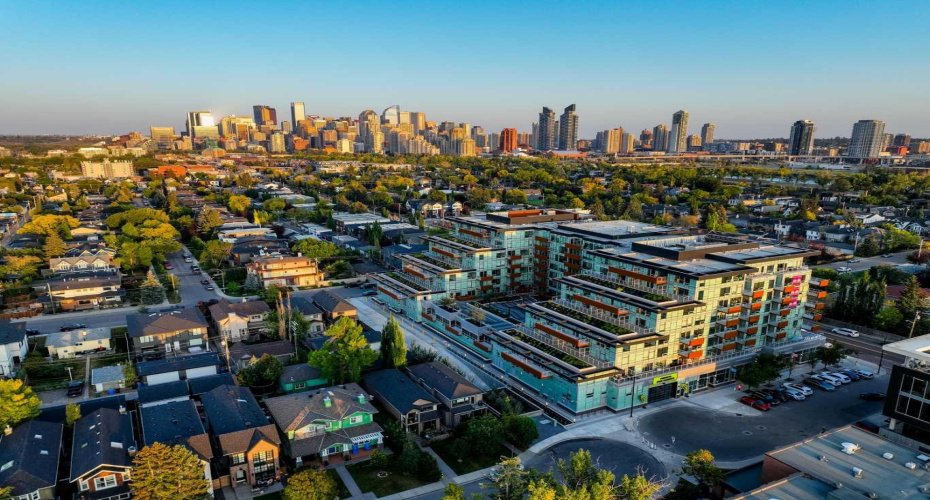 110 18A Street, Calgary, Alberta T2N 5G5, 1 Bedroom Bedrooms, ,1 BathroomBathrooms,Residential,For Sale,18A,A2258253