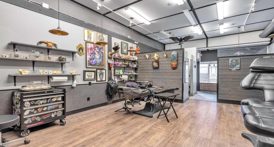 1420 9 Avenue, Calgary, Alberta T2G 0T5, ,Commercial,For Sale,9,A2260417