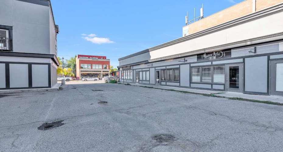 1420 9 Avenue, Calgary, Alberta T2G 0T5, ,Commercial,For Sale,9,A2260417