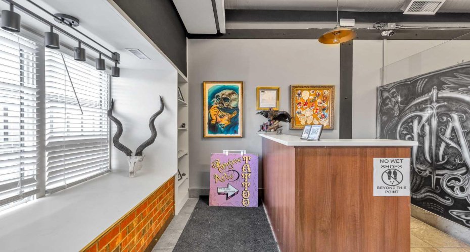 1420 9 Avenue, Calgary, Alberta T2G 0T5, ,Commercial,For Sale,9,A2260417