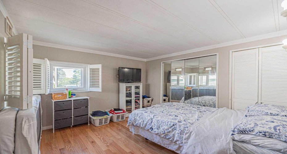 3223 83 Street, Calgary, Alberta T3B 5N1, 1 Bedroom Bedrooms, ,1 BathroomBathrooms,Mobile,For Sale,83,A2255734