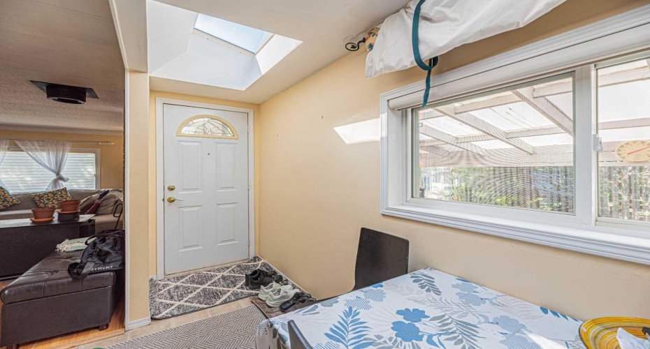 3223 83 Street, Calgary, Alberta T3B 5N1, 1 Bedroom Bedrooms, ,1 BathroomBathrooms,Mobile,For Sale,83,A2255734