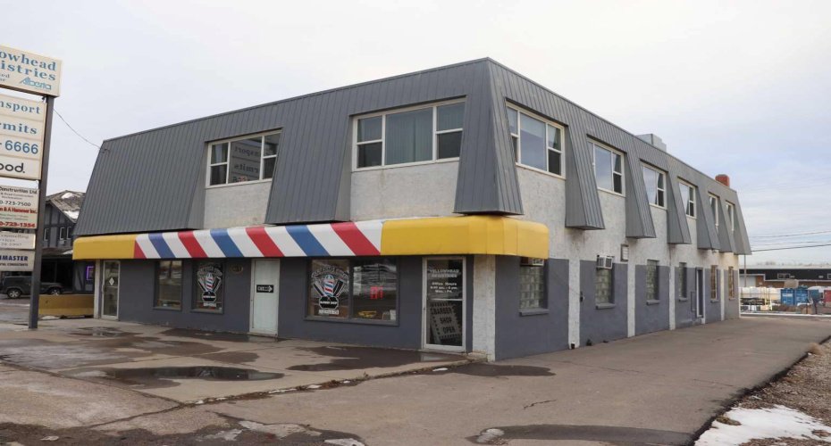 4813 4 Avenue, Edson, Alberta T7E 1V5, ,Commercial,For Sale,4 Avenue,A2105257