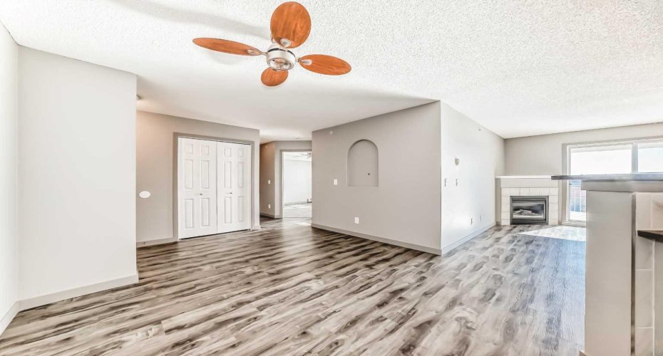 1000 Citadel Meadow Point, Calgary, Alberta T3G 5N5, 2 Bedrooms Bedrooms, ,1 BathroomBathrooms,Residential,For Sale,Citadel Meadow,A2261523