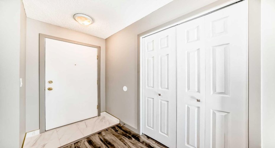 1000 Citadel Meadow Point, Calgary, Alberta T3G 5N5, 2 Bedrooms Bedrooms, ,1 BathroomBathrooms,Residential,For Sale,Citadel Meadow,A2261523