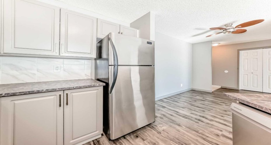 1000 Citadel Meadow Point, Calgary, Alberta T3G 5N5, 2 Bedrooms Bedrooms, ,1 BathroomBathrooms,Residential,For Sale,Citadel Meadow,A2261523