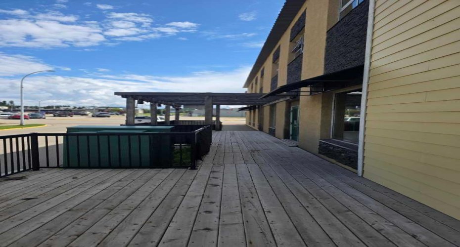 1800 Pine Plaza, Grande Cache, Alberta T0E 0Y0, ,Commercial,For Sale,Pine Plaza,A2261611