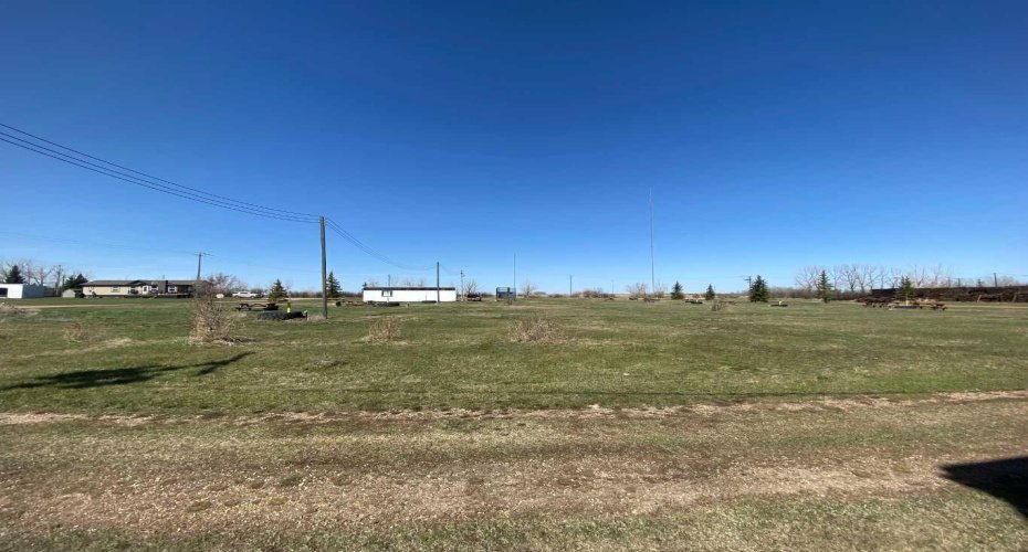 102 2 Avenue, Youngstown, Alberta T0J 3P0, ,Commercial,For Sale,2,A2201103