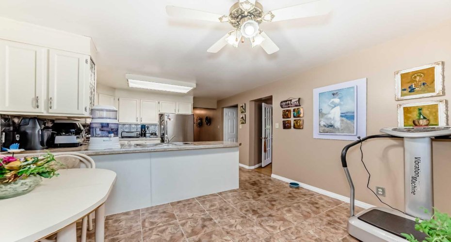 983 Woodbine Boulevard, Calgary, Alberta T2W 4A7, 4 Bedrooms Bedrooms, ,3 BathroomsBathrooms,Residential,For Sale,Woodbine,A2255928