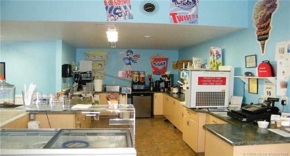 4706 43 Avenue, Forestburg, Alberta T0B 1N0, ,Commercial,For Sale,43,CA0177964