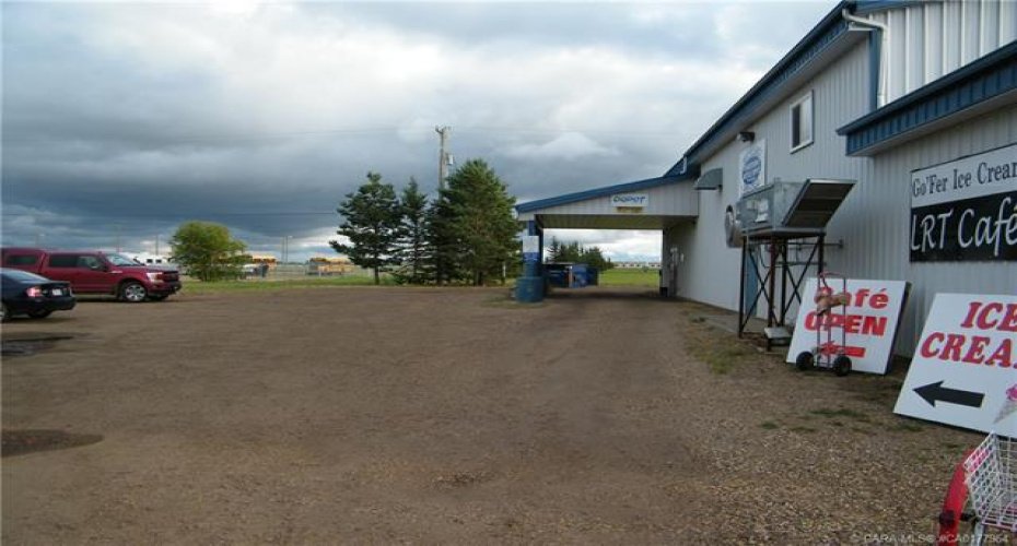 4706 43 Avenue, Forestburg, Alberta T0B 1N0, ,Commercial,For Sale,43,CA0177964