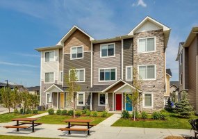 536 Canals Crossing, Airdrie, Alberta T4B4L3, 2 Bedrooms Bedrooms, ,3 BathroomsBathrooms,Residential,For Sale,Canals,A2257313