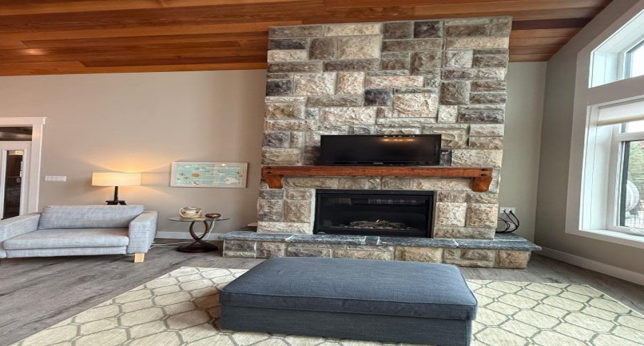 Living Room Gas Fireplace