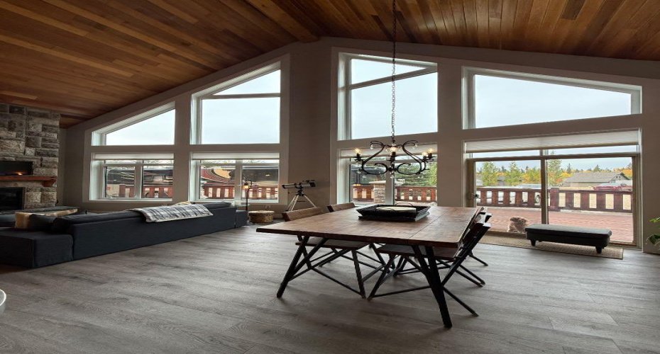 Living Room/Dining Room