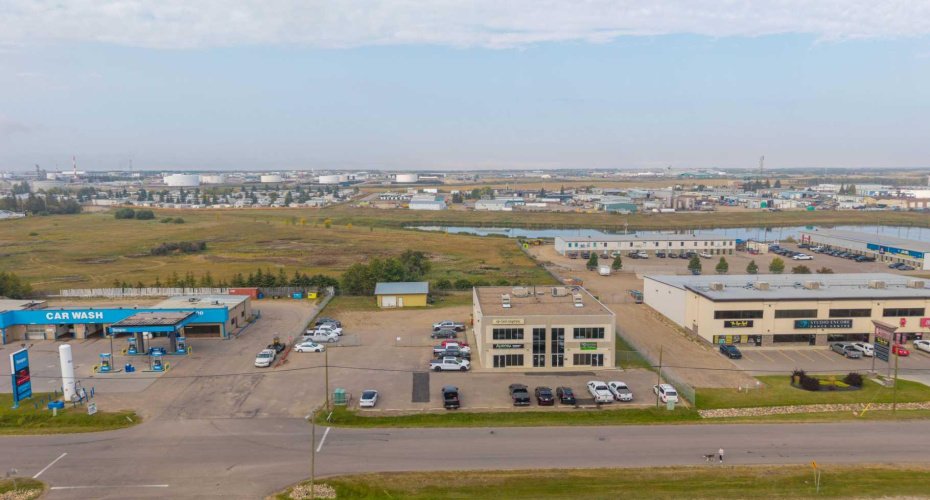 5912 50 Avenue, Lloydminster, Alberta T9V 0W6, ,Commercial,For Sale,50,A2259316