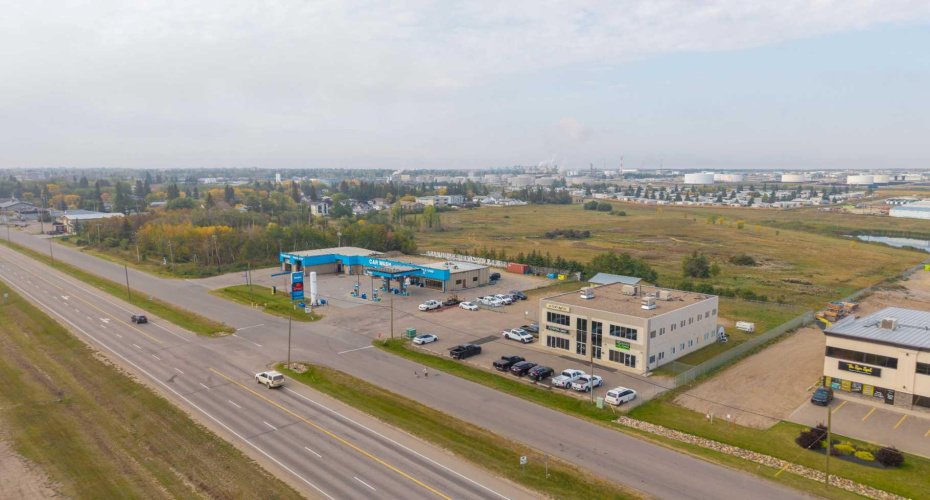 5912 50 Avenue, Lloydminster, Alberta T9V 0W6, ,Commercial,For Sale,50,A2259316