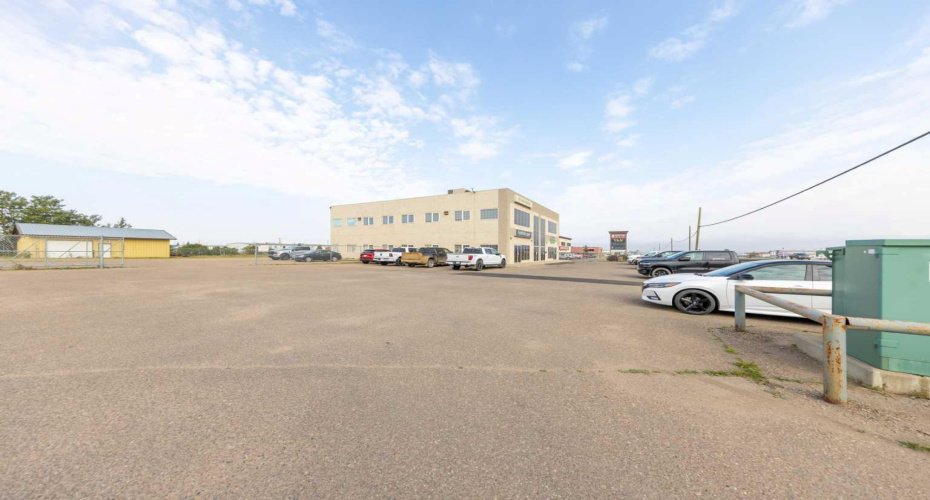 5912 50 Avenue, Lloydminster, Alberta T9V 0W6, ,Commercial,For Sale,50,A2259316