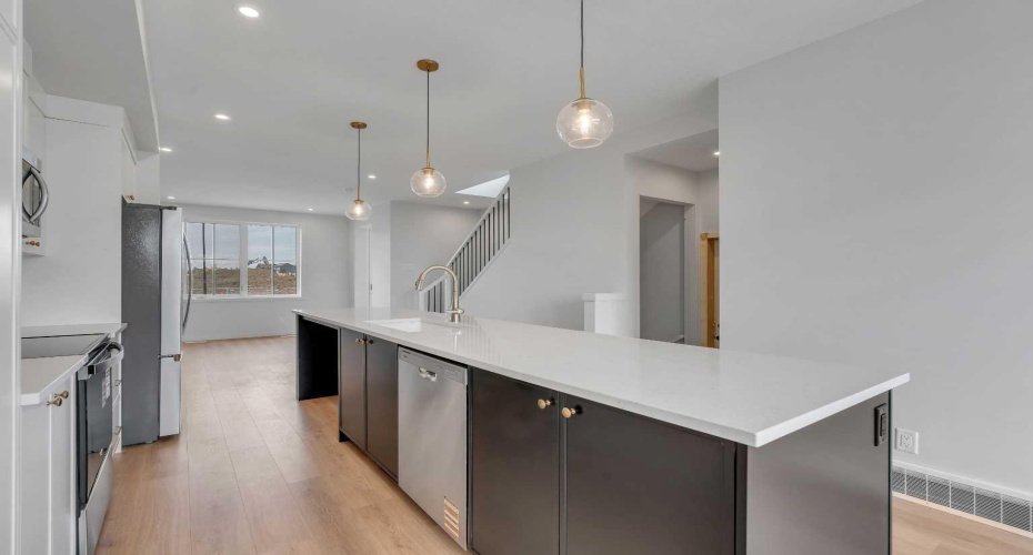 1497 Rangeview Drive, Calgary, Alberta T3S 0K5, 4 Bedrooms Bedrooms, ,4 BathroomsBathrooms,Residential,For Sale,Rangeview,A2261439