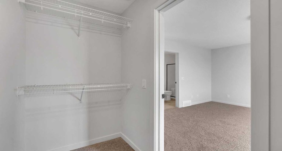 1497 Rangeview Drive, Calgary, Alberta T3S 0K5, 4 Bedrooms Bedrooms, ,4 BathroomsBathrooms,Residential,For Sale,Rangeview,A2261439