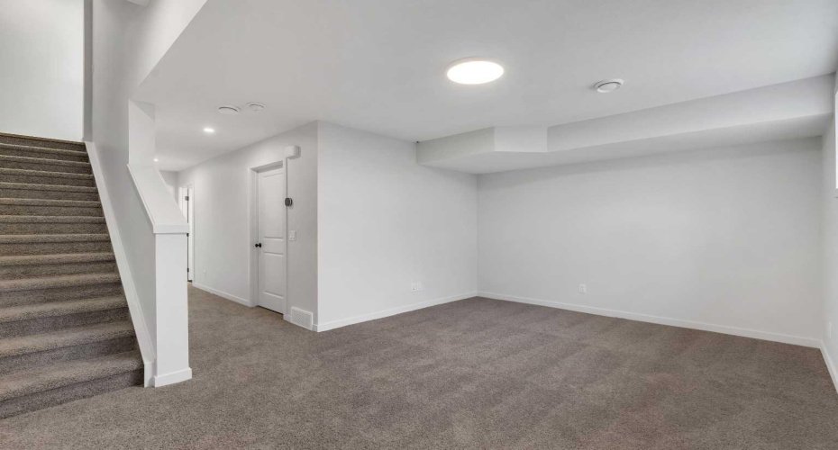 1497 Rangeview Drive, Calgary, Alberta T3S 0K5, 4 Bedrooms Bedrooms, ,4 BathroomsBathrooms,Residential,For Sale,Rangeview,A2261439