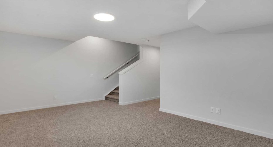 1497 Rangeview Drive, Calgary, Alberta T3S 0K5, 4 Bedrooms Bedrooms, ,4 BathroomsBathrooms,Residential,For Sale,Rangeview,A2261439