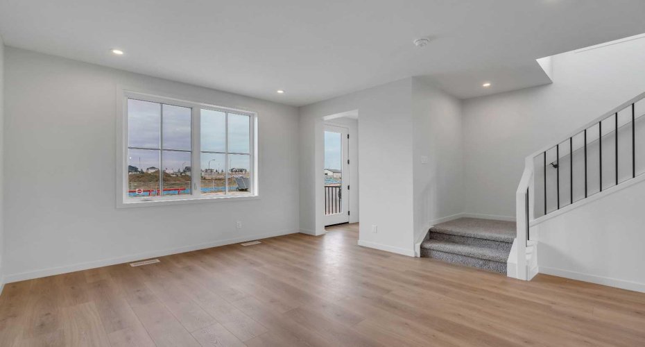 1497 Rangeview Drive, Calgary, Alberta T3S 0K5, 4 Bedrooms Bedrooms, ,4 BathroomsBathrooms,Residential,For Sale,Rangeview,A2261439