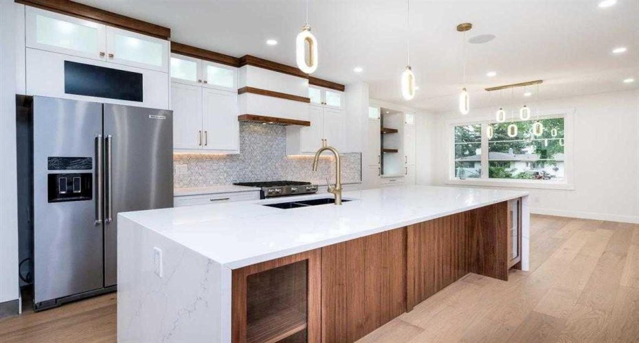 105 Hartford Road, Calgary, Alberta T2K2A7, 4 Bedrooms Bedrooms, ,4 BathroomsBathrooms,Residential,For Sale,Hartford,A2261195