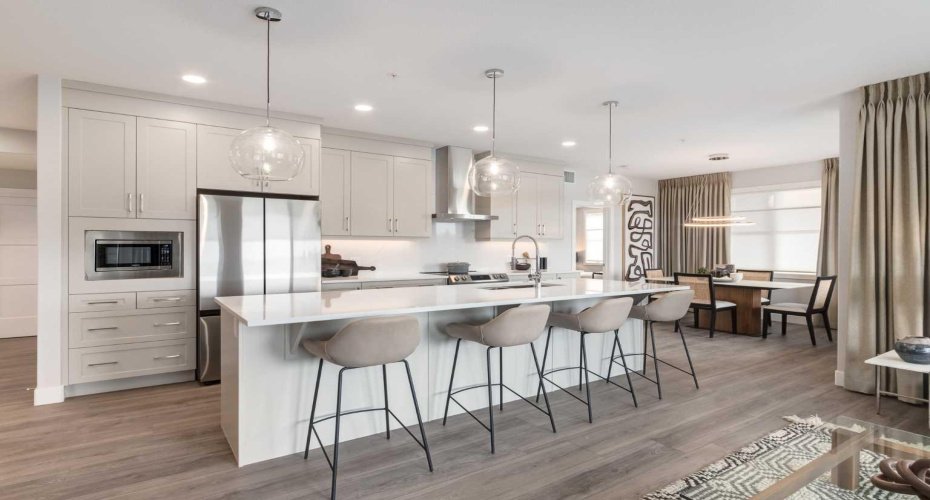 110 Greenbriar Place, Calgary, Alberta X0X 0X0, 2 Bedrooms Bedrooms, ,2 BathroomsBathrooms,Residential,For Sale,Greenbriar,A2261047