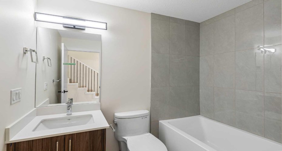 156 Park Street, Cochrane, Alberta T4C 2B8, 3 Bedrooms Bedrooms, ,2 BathroomsBathrooms,Residential,For Sale,Park,A2262631