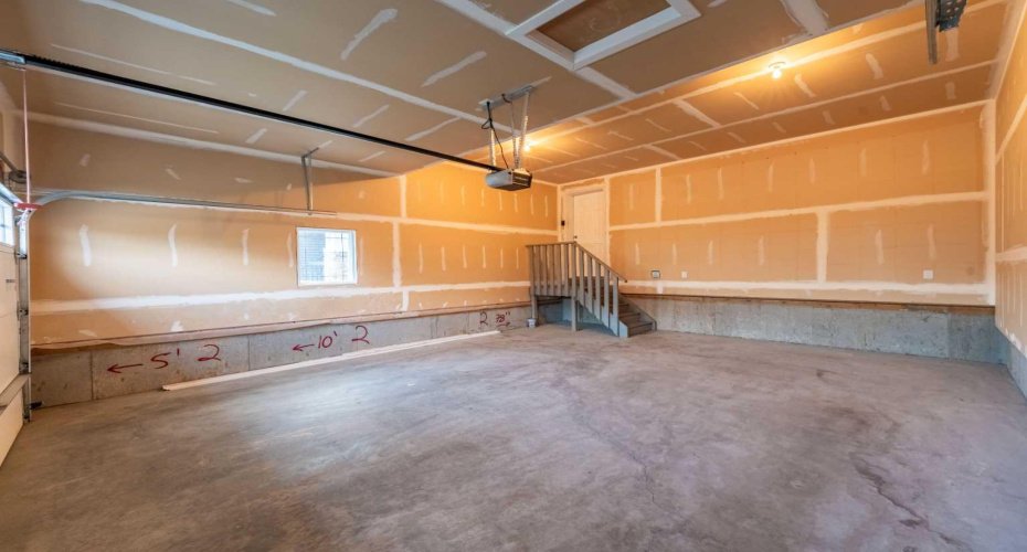 243 Kinniburgh Road, Chestermere, Alberta T1X0Y7, 3 Bedrooms Bedrooms, ,3 BathroomsBathrooms,Residential,For Sale,Kinniburgh,A2262693