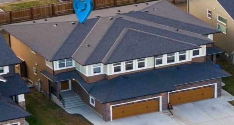 243 Kinniburgh Road, Chestermere, Alberta T1X0Y7, 3 Bedrooms Bedrooms, ,3 BathroomsBathrooms,Residential,For Sale,Kinniburgh,A2262693