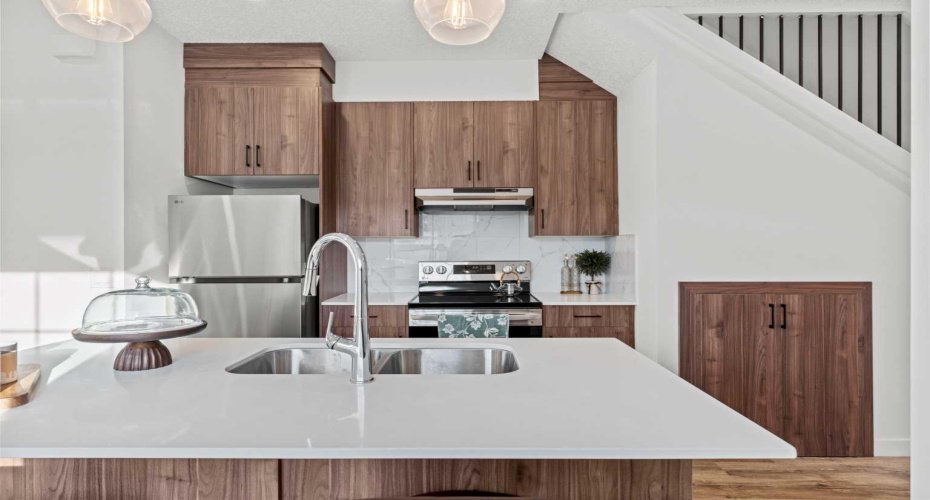 156 Park Street, Cochrane, Alberta T4C 2B8, 3 Bedrooms Bedrooms, ,2 BathroomsBathrooms,Residential,For Sale,Park,A2262705