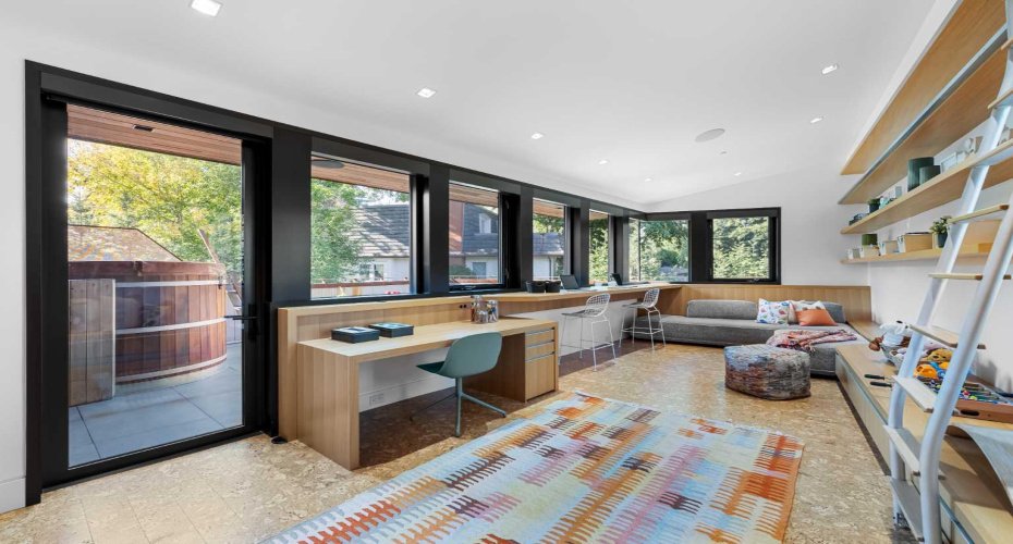 1308 Montreal Avenue, Calgary, Alberta T2T0Z6, 5 Bedrooms Bedrooms, ,4 BathroomsBathrooms,Residential,For Sale,Montreal,A2255661