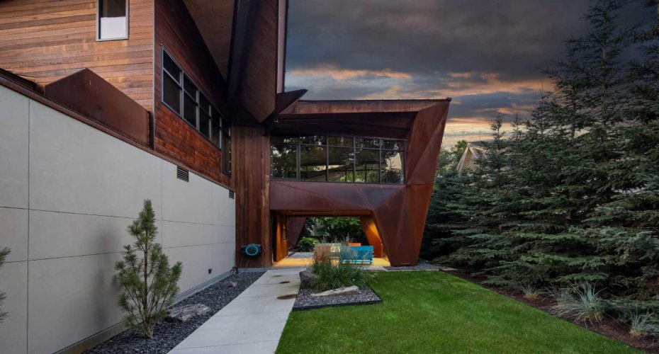 1308 Montreal Avenue, Calgary, Alberta T2T0Z6, 5 Bedrooms Bedrooms, ,4 BathroomsBathrooms,Residential,For Sale,Montreal,A2255661