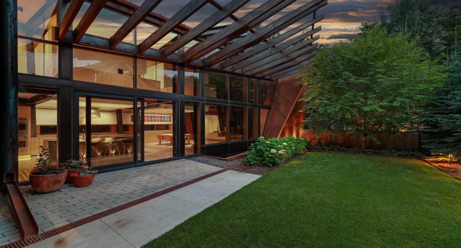 1308 Montreal Avenue, Calgary, Alberta T2T0Z6, 5 Bedrooms Bedrooms, ,4 BathroomsBathrooms,Residential,For Sale,Montreal,A2255661