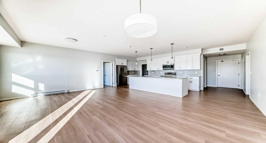 42 Cranbrook Gardens, Calgary, Alberta T3M 3N9, 3 Bedrooms Bedrooms, ,2 BathroomsBathrooms,Residential,For Sale,Cranbrook,A2263615