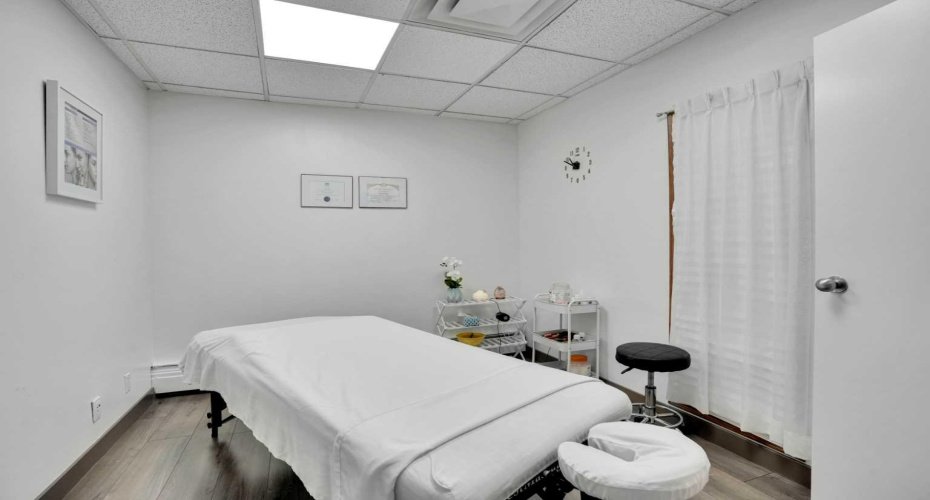 1330 12 Avenue, Calgary, Alberta T3C 0P5, ,Commercial,For Lease,12,A2256771