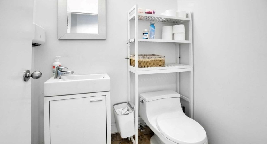 1330 12 Avenue, Calgary, Alberta T3C 0P5, ,Commercial,For Lease,12,A2256771