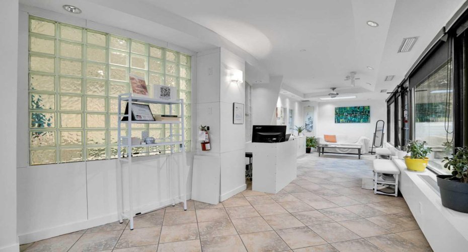 1330 12 Avenue, Calgary, Alberta T3C 0P5, ,Commercial,For Lease,12,A2256771