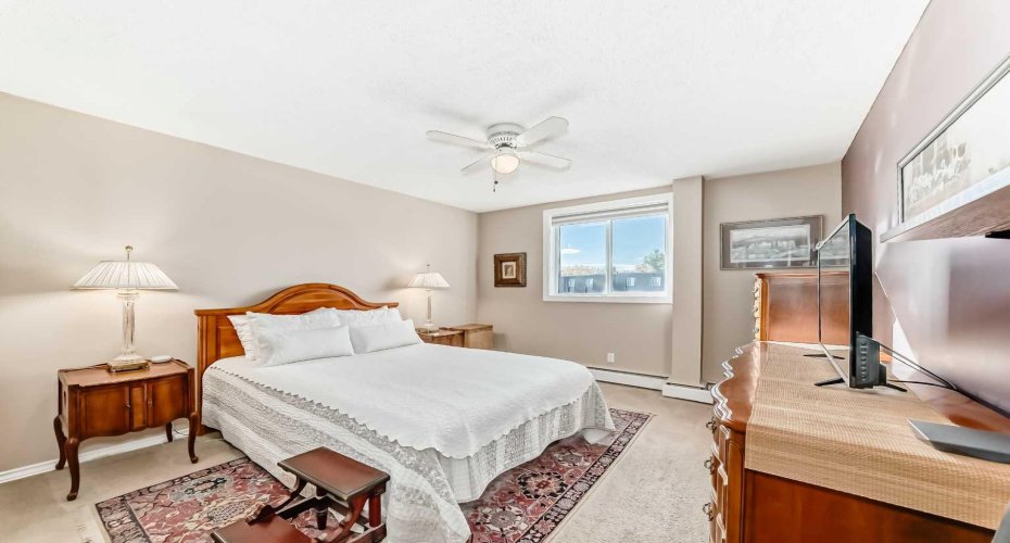 Generously sized primary bedroom.