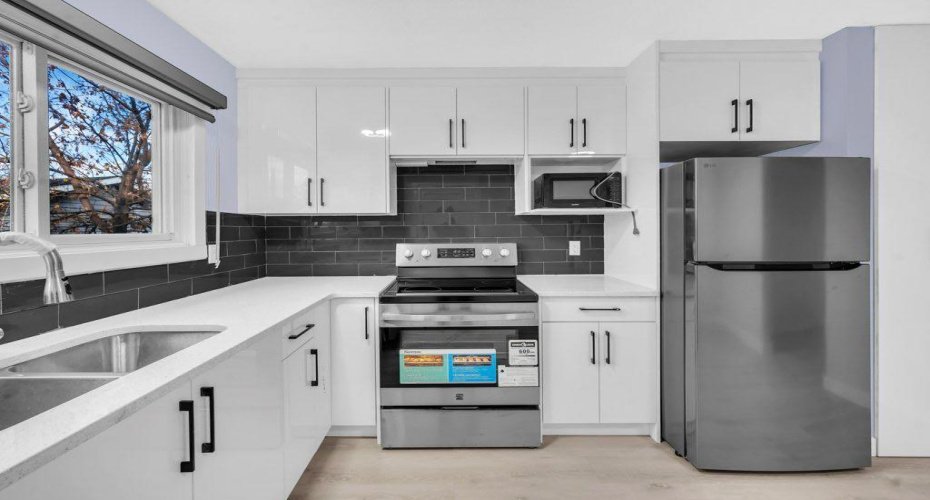 159 Falwood Way, Calgary, Alberta T3J 1A8, 5 Bedrooms Bedrooms, ,2 BathroomsBathrooms,Residential,For Sale,Falwood,A2264738