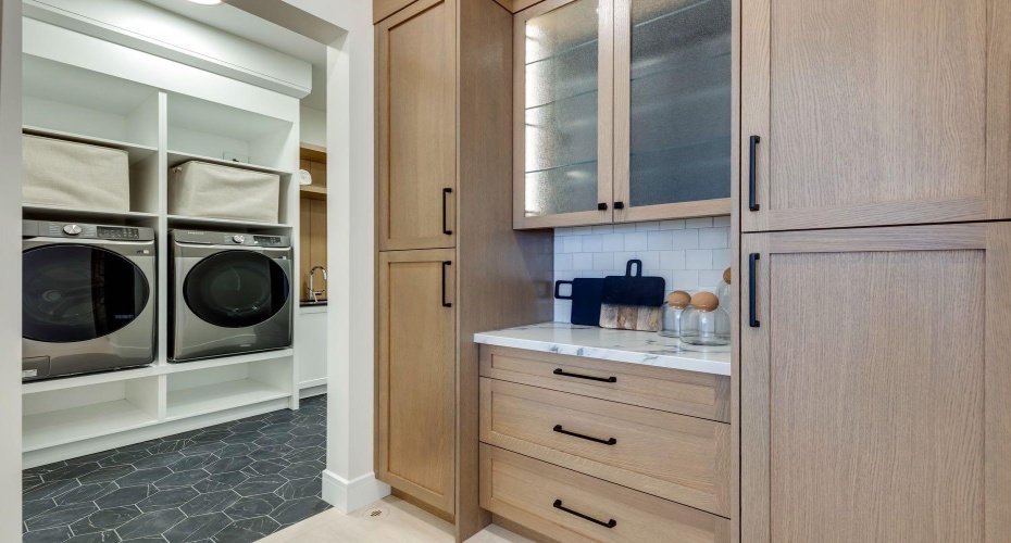 8 Calais Lane, Calgary, Alberta T3E 7K1, 2 Bedrooms Bedrooms, ,3 BathroomsBathrooms,Residential,For Sale,Calais,A2265048