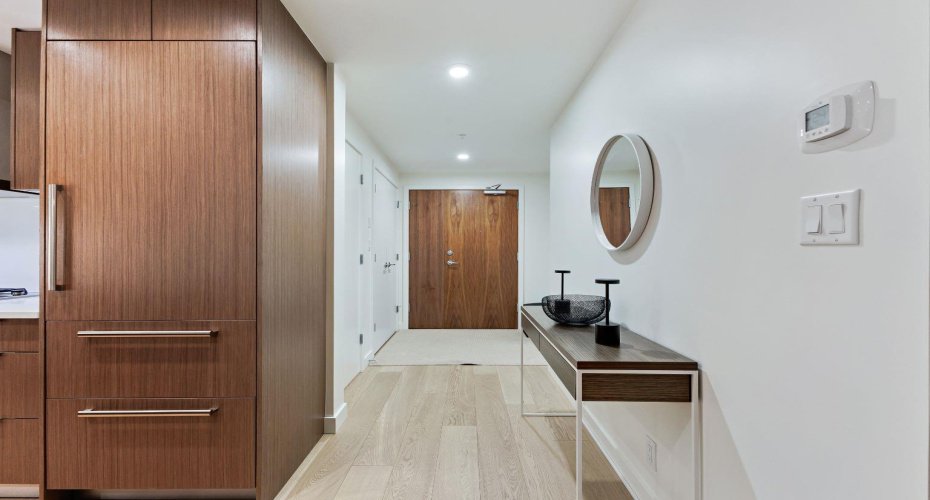 128 Waterfront Court, Calgary, Alberta T2P1K9, 2 Bedrooms Bedrooms, ,3 BathroomsBathrooms,Residential,For Sale,Waterfront,A2264821