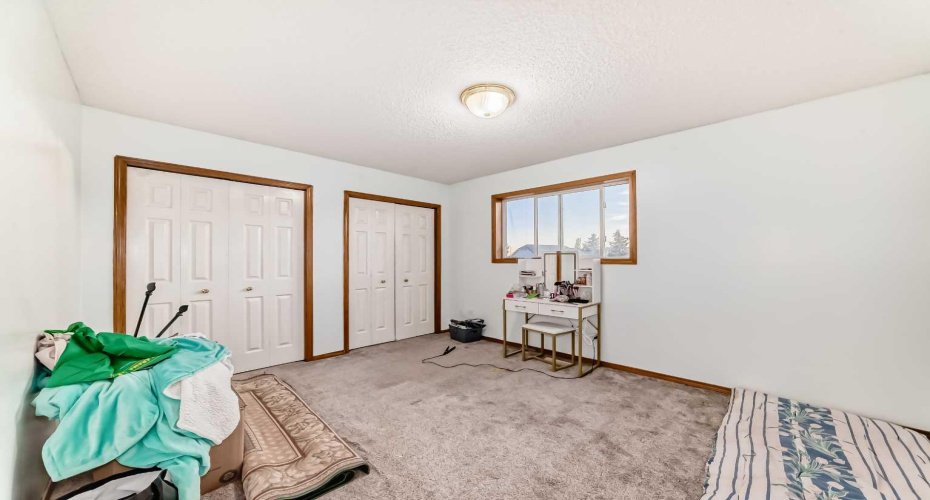 11 San Diego Green, Calgary, Alberta T1Y 7C4, 4 Bedrooms Bedrooms, ,3 BathroomsBathrooms,Residential,For Sale,San Diego,A2264960