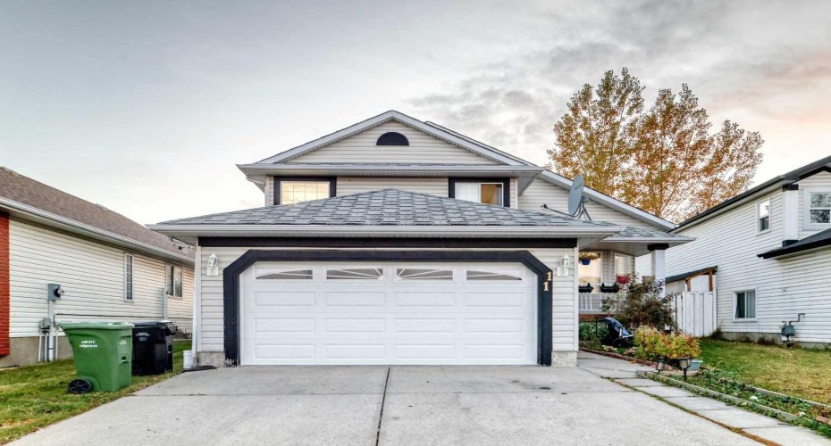 11 San Diego Green, Calgary, Alberta T1Y 7C4, 4 Bedrooms Bedrooms, ,3 BathroomsBathrooms,Residential,For Sale,San Diego,A2264960