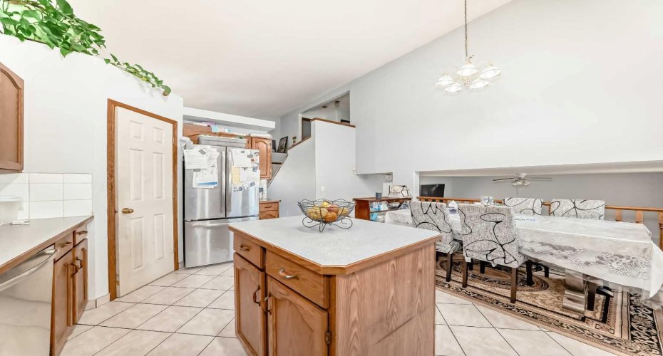 11 San Diego Green, Calgary, Alberta T1Y 7C4, 4 Bedrooms Bedrooms, ,3 BathroomsBathrooms,Residential,For Sale,San Diego,A2264960