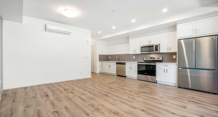 20 Sage Hill, Calgary, Alberta T3R 1Z5, 1 Bedroom Bedrooms, ,1 BathroomBathrooms,Residential,For Sale,Sage Hill,A2263535