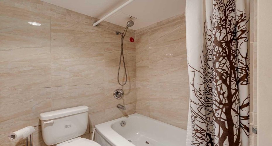 1320 12 Avenue, Calgary, Alberta T3C3R6, 2 Bedrooms Bedrooms, ,1 BathroomBathrooms,Residential,For Sale,12,A2265296