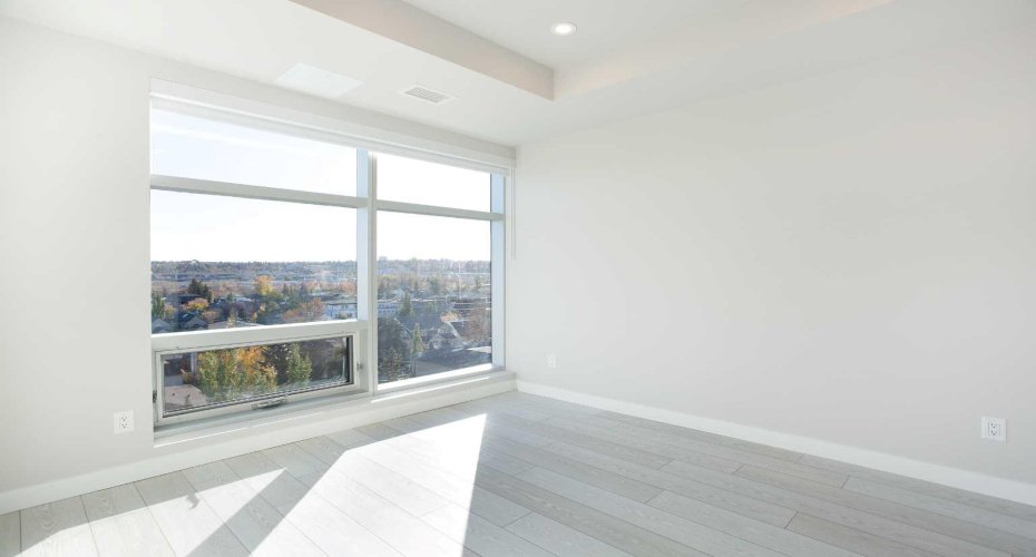 110 18A Street, Calgary, Alberta T2N 5G5, 2 Bedrooms Bedrooms, ,1 BathroomBathrooms,Residential,For Sale,18A,A2265324